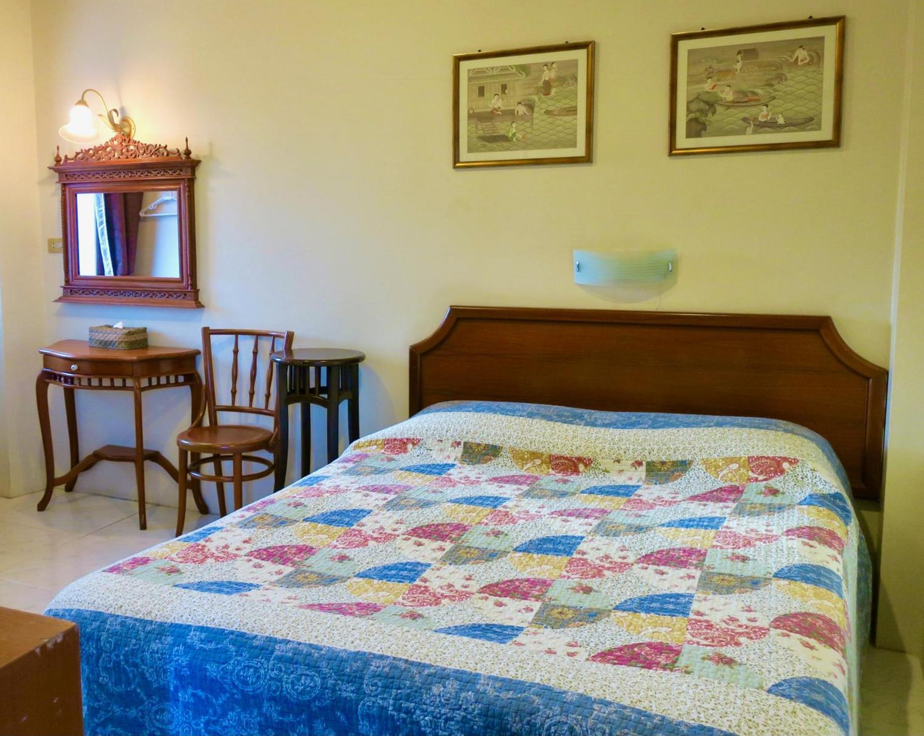 Fulay Hotel Хуа Хин Стая снимка